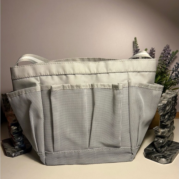 π₯Grey Mesh Shower Caddy Bag Portable for College Room Essentials - Picture 3 of 8